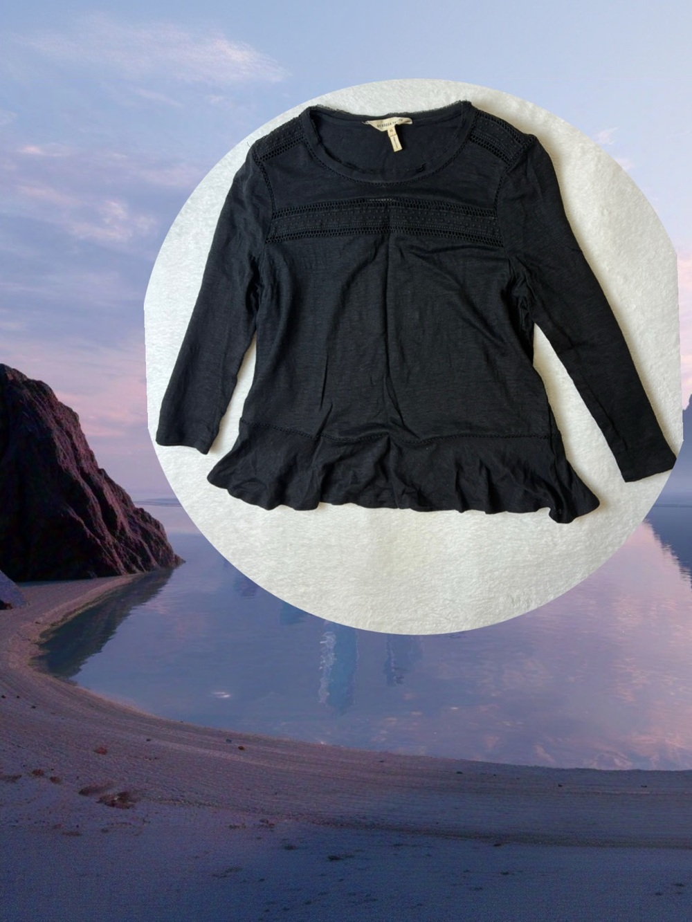 Women’s Black Ruffled Hem Linen Top
